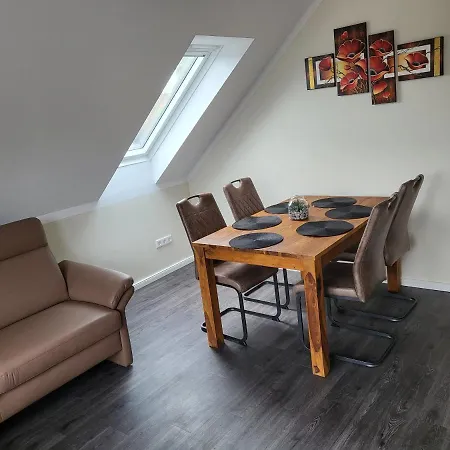 Fewo-brak Apartment